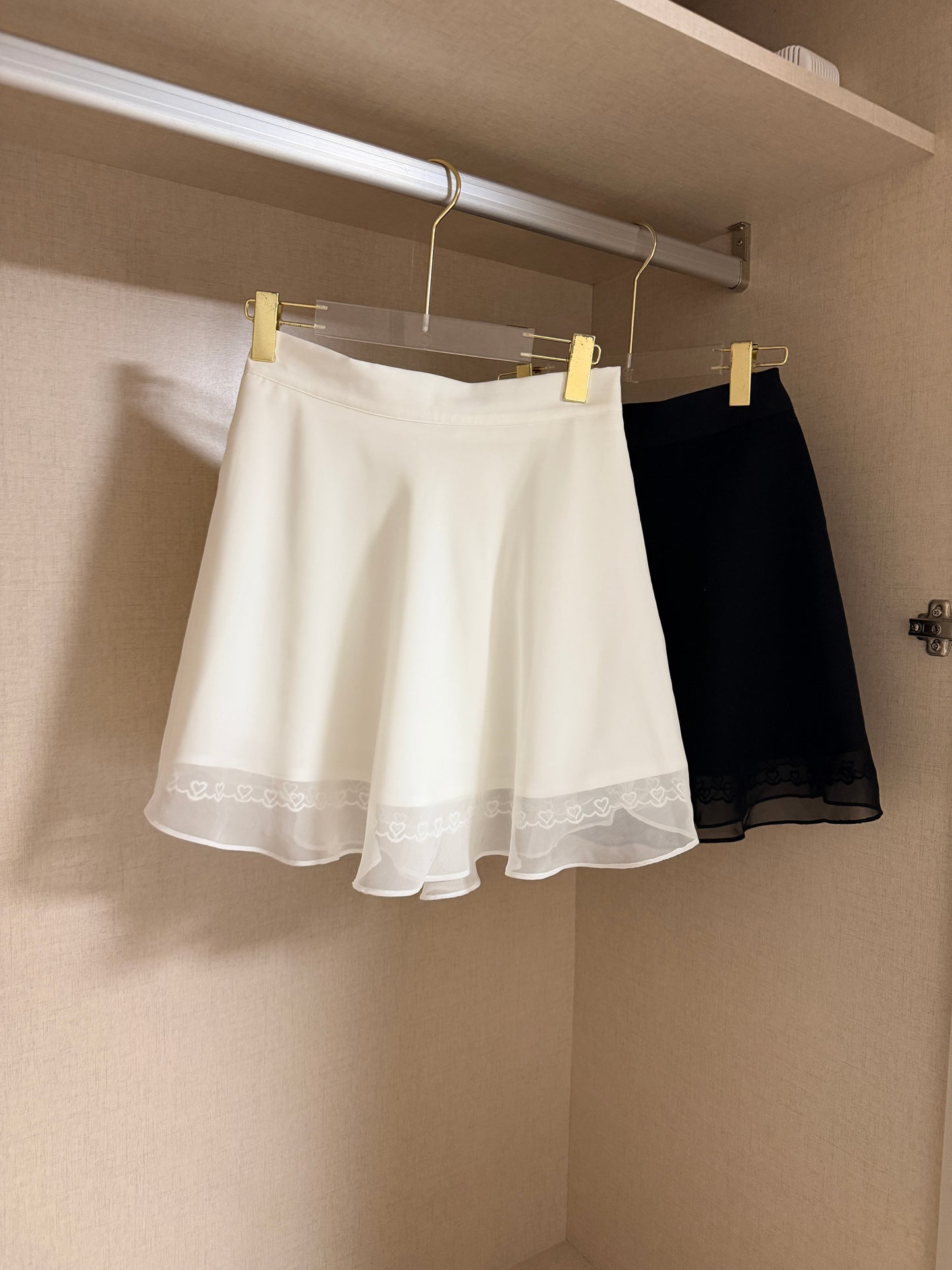 韓國連線🇰🇷Chiffon Flare Skort